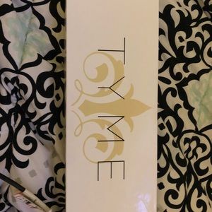 TYME IRON CURLING IRON AND STRAIGHTENER
